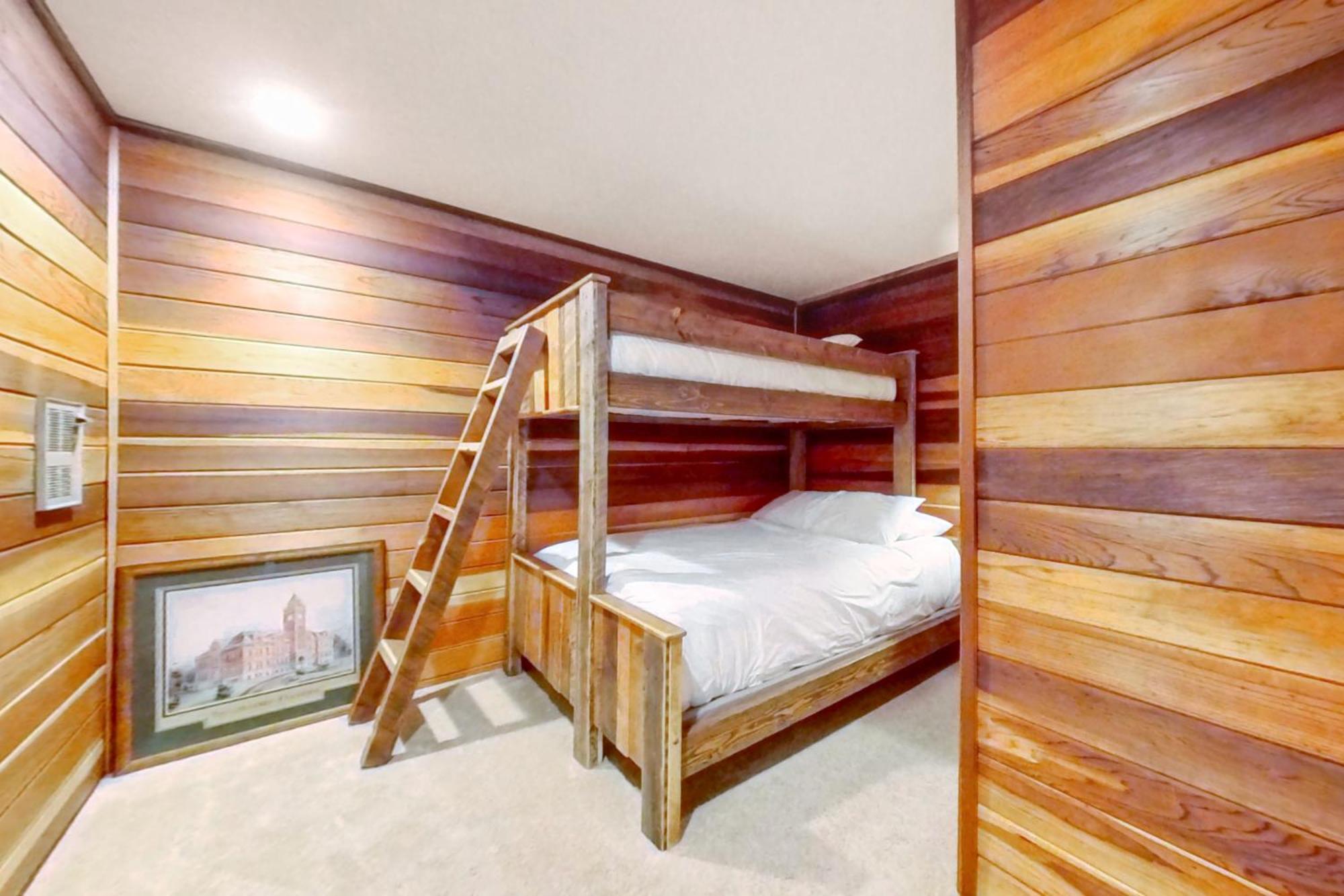 Skycrest Villa Big Sky Phòng bức ảnh
